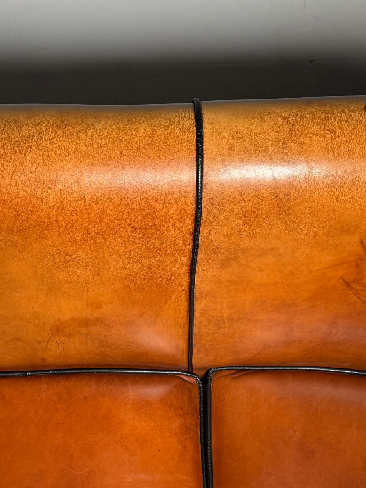 Lounge Atelier Sheepskin Leather Three Seater Sofa, Chesterfield Style, photo 11