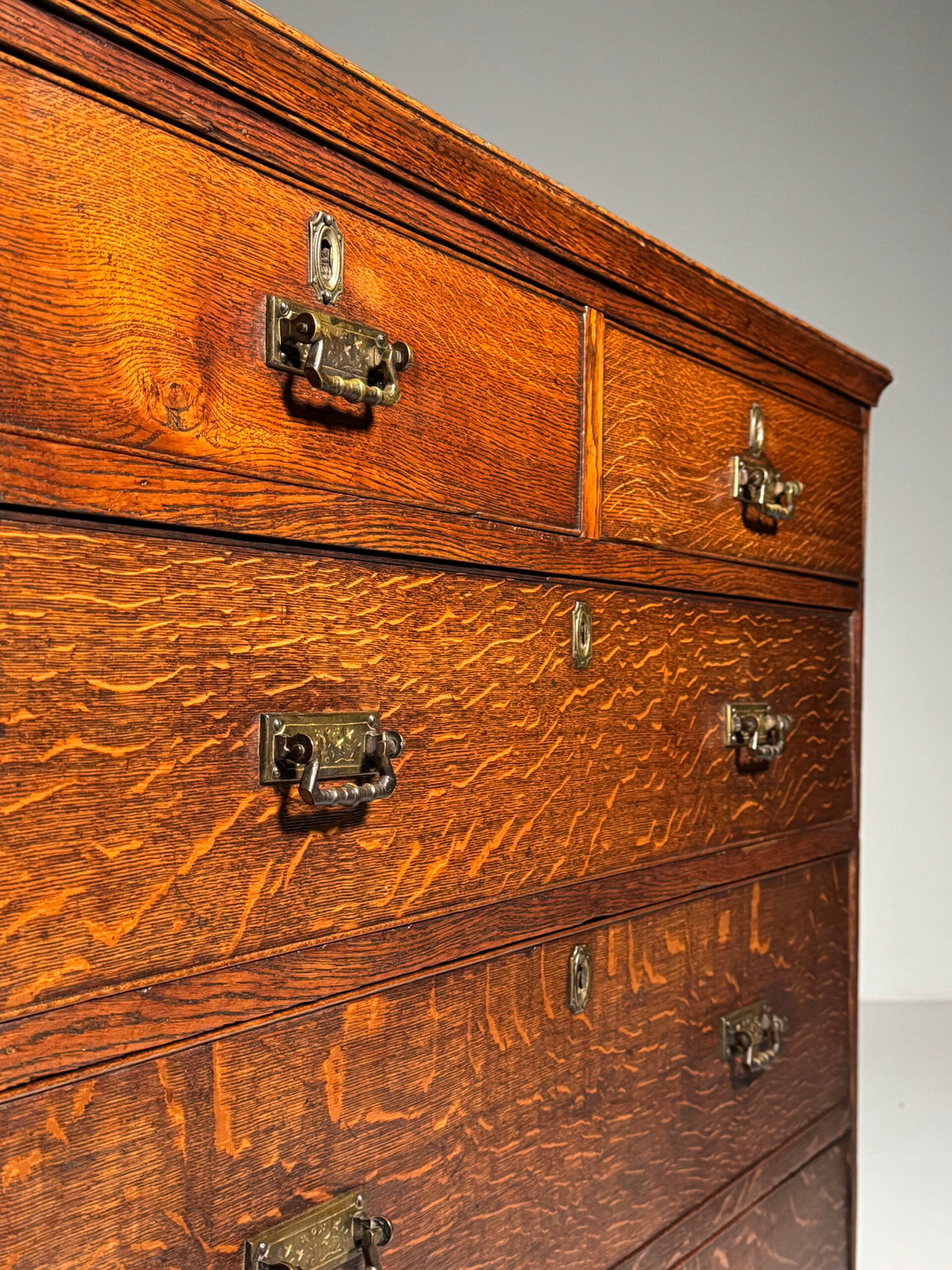 Large English Oak Chest of Drawers, Mid to Late 19th Century, photo 5
