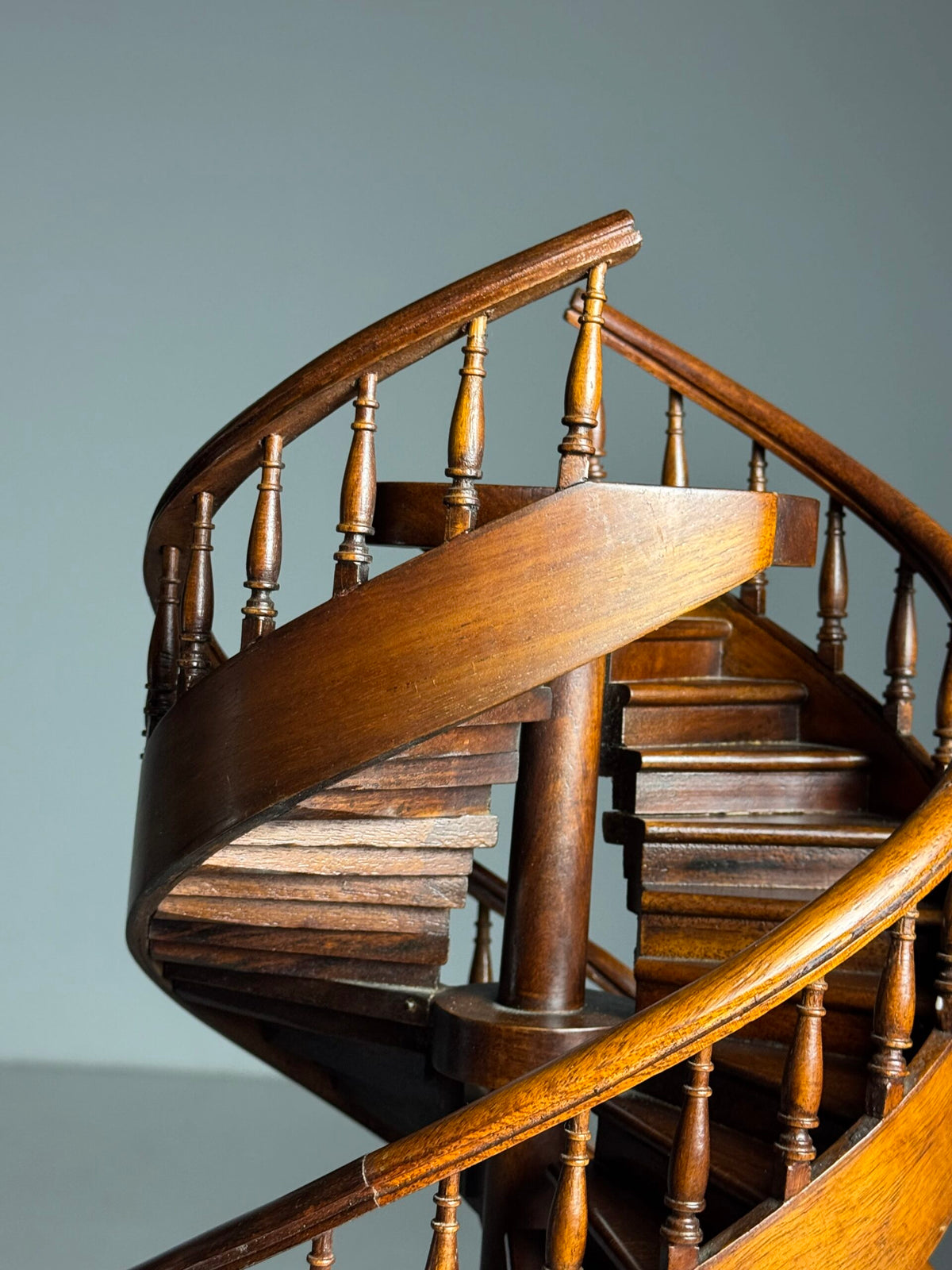 Mid 20th Century Mahogany Double Spiral Staircase Model, photo 14
