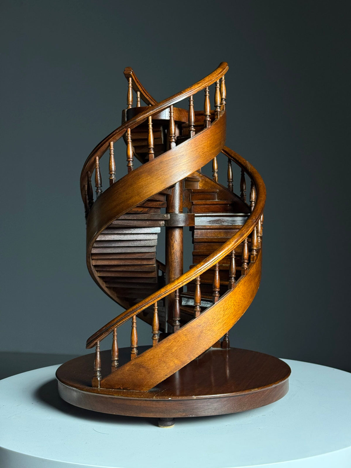 Mid 20th Century Mahogany Double Spiral Staircase Model, photo 4