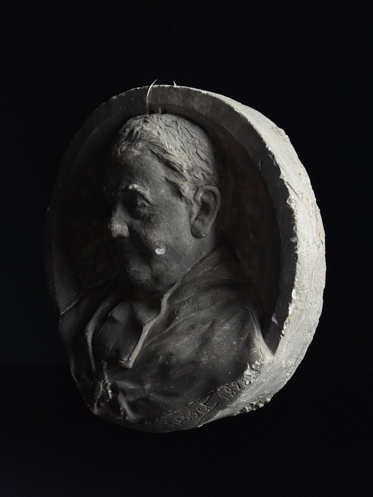 19th Century Plaster Portrait Medallion, photo 7