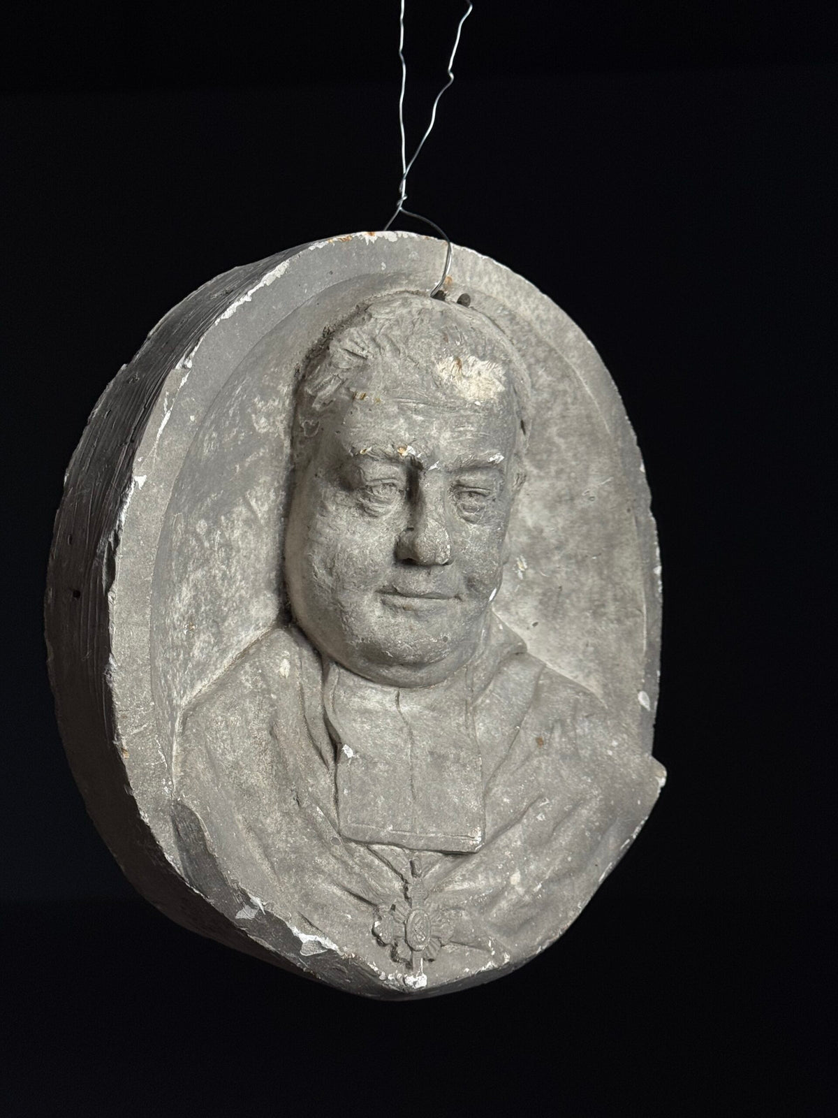 19th Century Plaster Portrait Medallion, photo 5