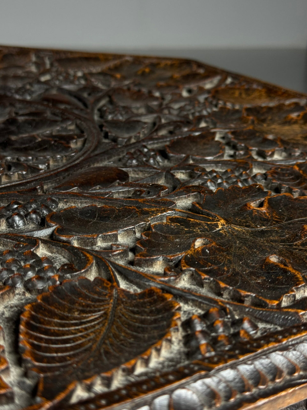 Anglo Indian Hand Carved Folding Side Table, 19th Century, photo 2