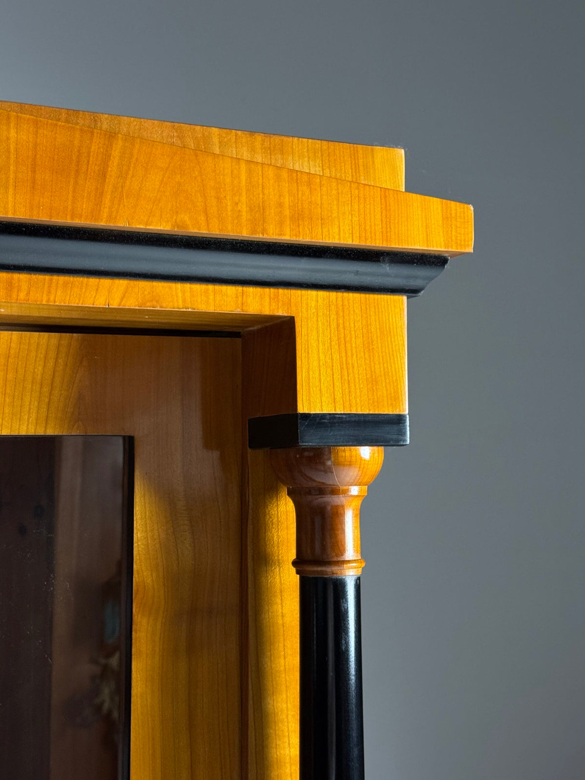 German Biedermeier Display Cabinet in Cherry Veneer, 19th Century, photo 14