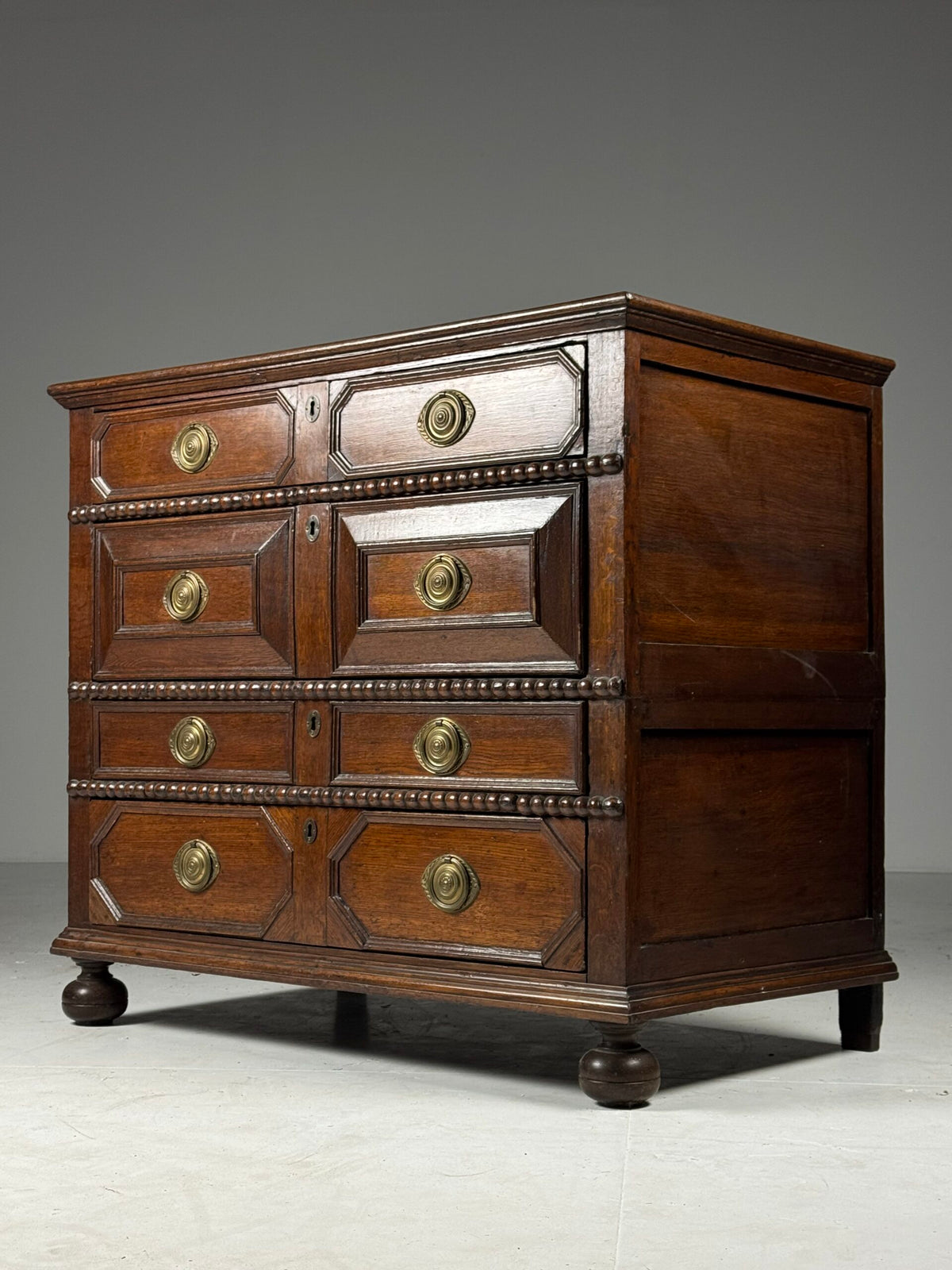 English Oak Chest of Drawers, William and Mary Period, Late 17th Century, photo 7