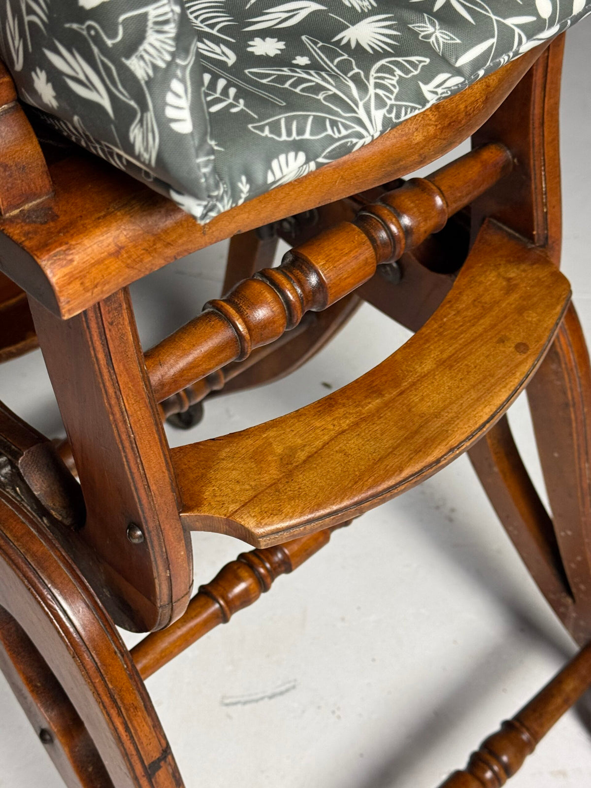 Victorian Child's Chair, Late 19th Century, photo 12