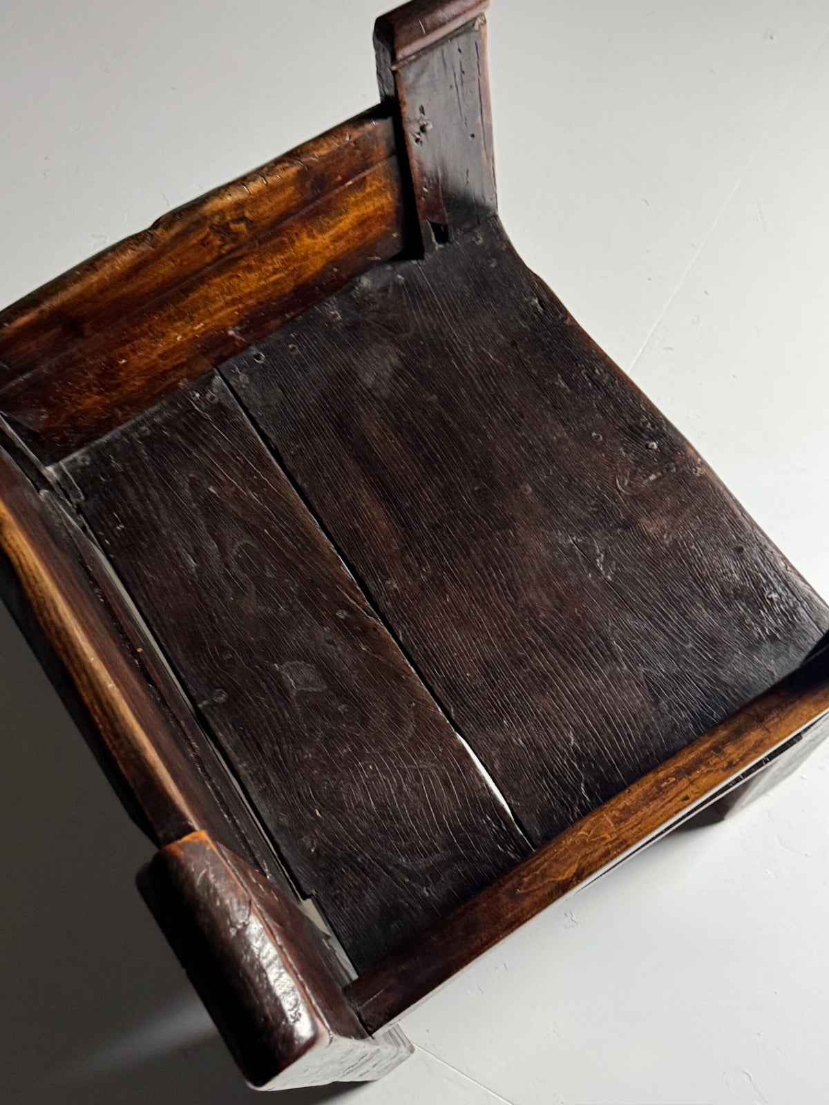 Large Spanish Walnut Chair, 18th Century, photo 6