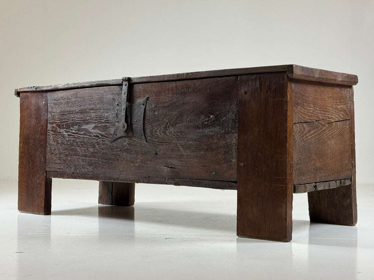 Oak Plank Chest (Stollentruhe), Early 17th Century, photo 24