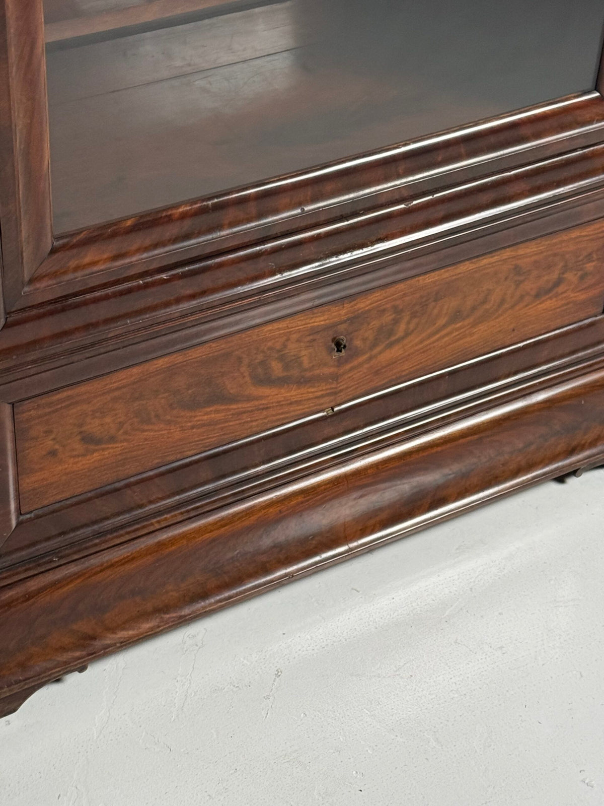 Belgian Biedermeier Display Cabinet, circa 1850, photo 8