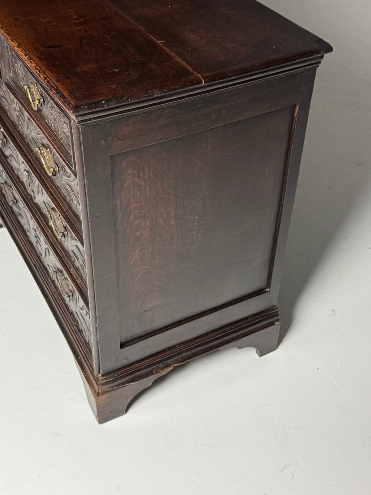 English Oak Chest of Drawers with Carved Front, Early 19th Century, photo 15