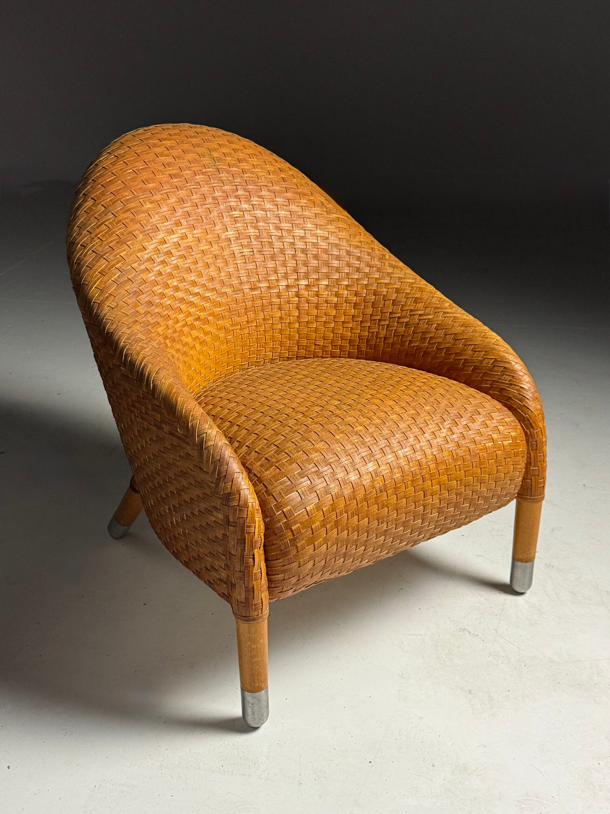 Pair of B&B Italia Cognac Leather Club Chairs by Antonio Citterio, photo 5