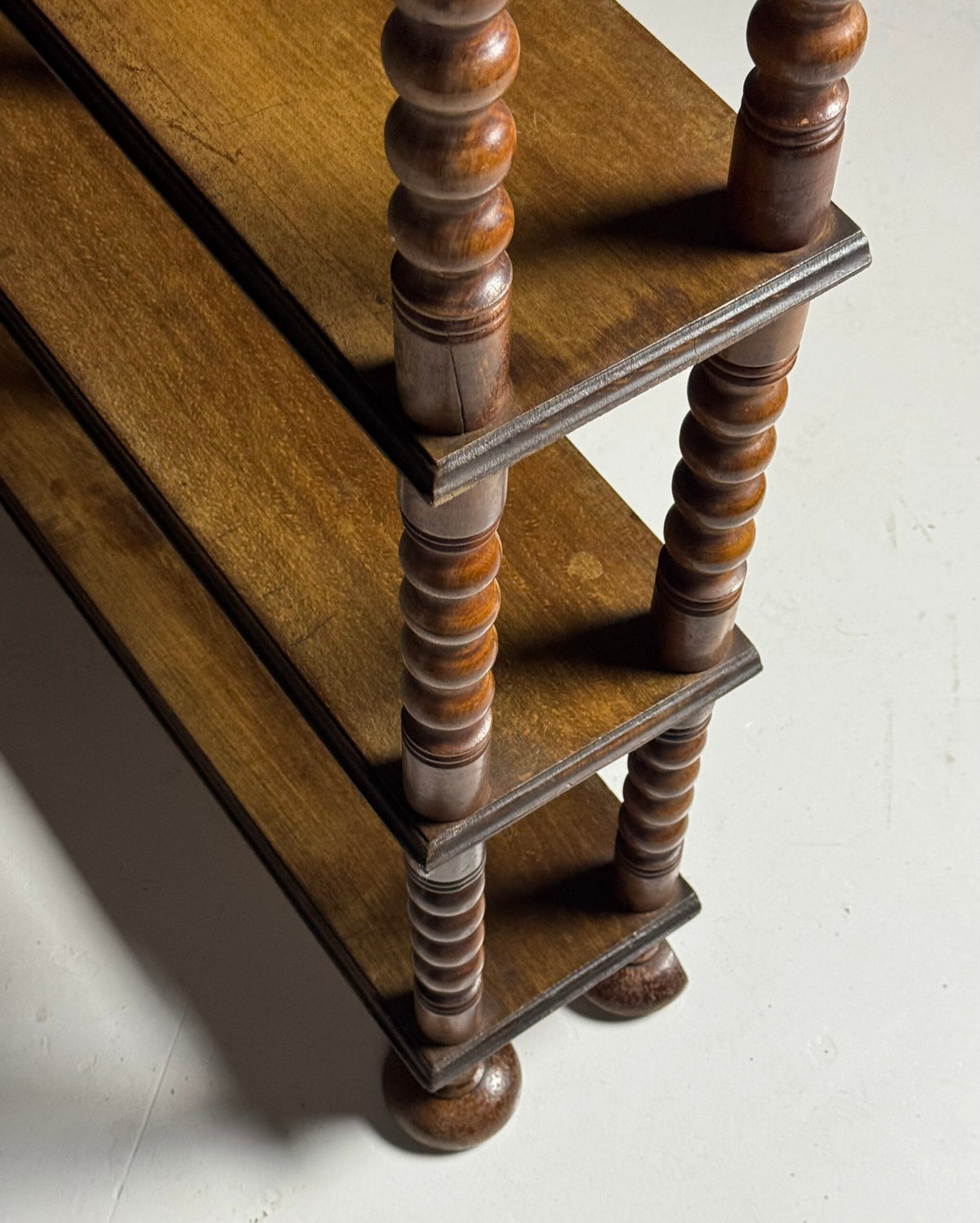French Bobbin Bookcase with Seven Shelves, Early 20th Century, photo 10